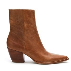 NWOT Matisse CATY boot